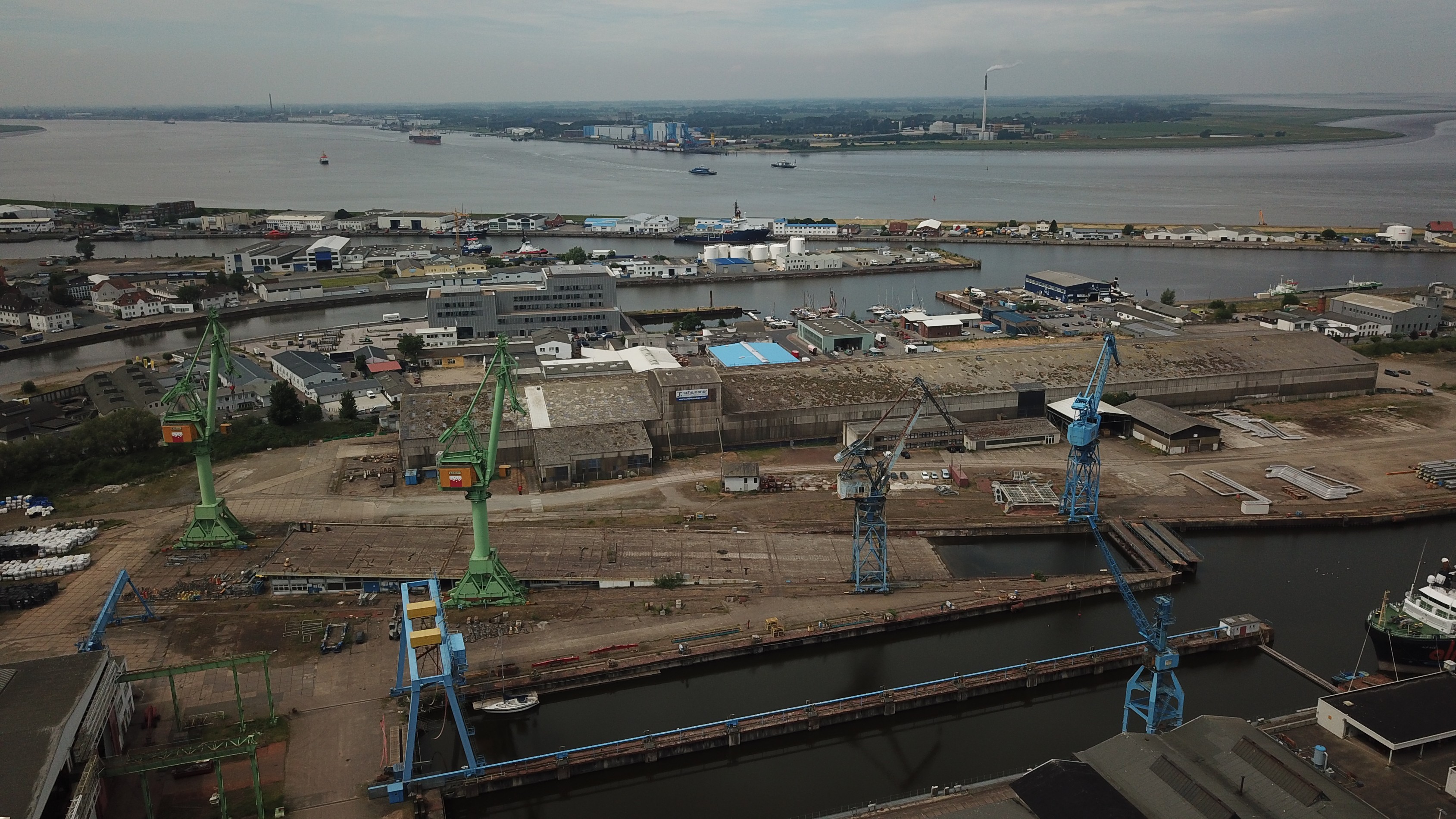 Acquisition of the premises of the Seebeck new shipyard together with the Ehlerding family