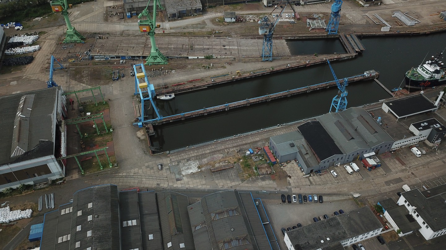 Übernahme des Geländes der Seebeck Neubauwerft gemeinsam mit der Familie Ehlerding
