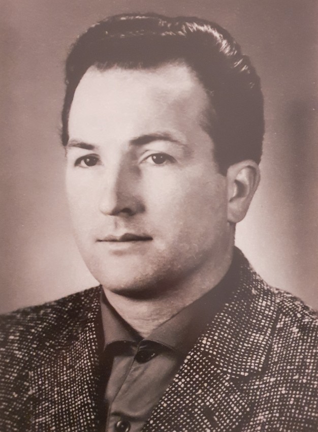 Gründung der heutigen Petram GmbH durch Diedrich Karl Petram