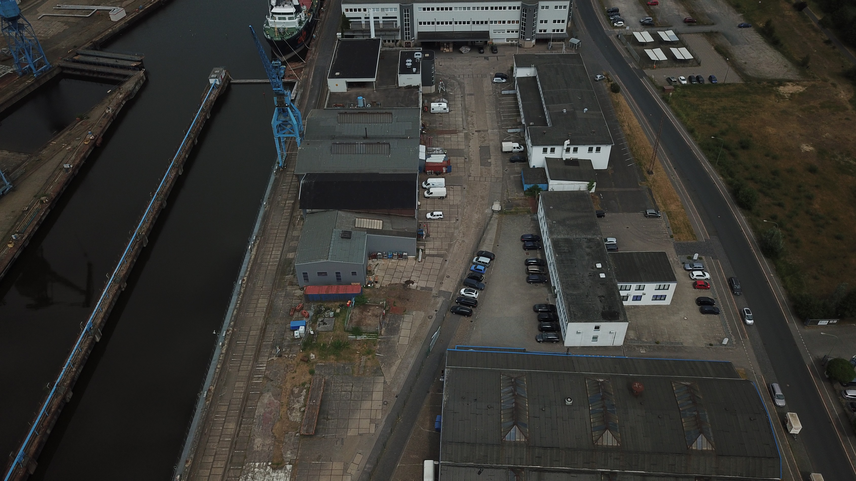 Acquisition of the premises of the Seebeck new shipyard together with the Ehlerding family